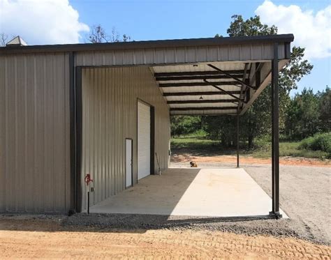 metal building with overhangs photo